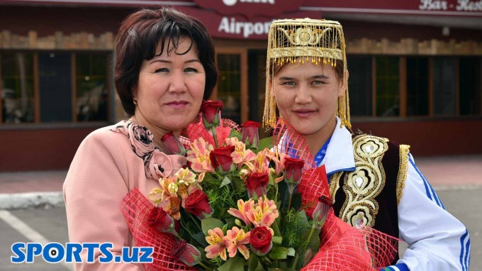 Sasha Grey ishtirokidagi spysengom pornosini onlayn tomosha qiling