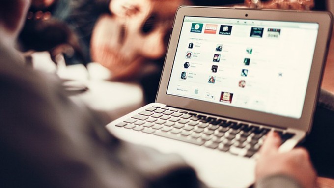 Ukrain tilida rohibalar bilan jinsiy aloqa