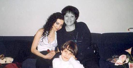 Porno video: Voyaga etgan ayolni sikish Prokopyevsk dan uy porno video