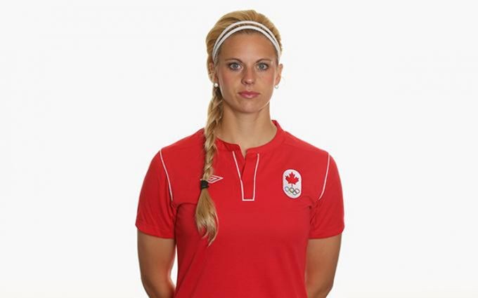 Men xolamni sikdim u bunga qarshi edi.