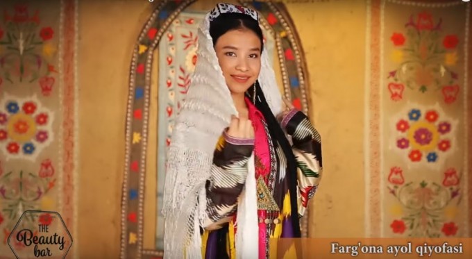 Yangi lezbiyen qiz bilan birinchi marta jinsiy aloqa Qiz sohilda sikilib ketdi