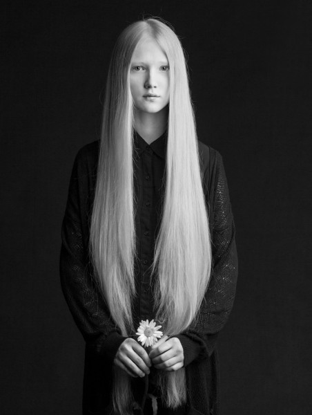 Ular porno jurnallarga qarashadi