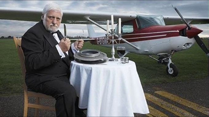 O‘zbekistonlik xonanda Shahzoda porno filmlarda suratga tushdi. Uy qurilishi fotosuratlaridagi Blowjob