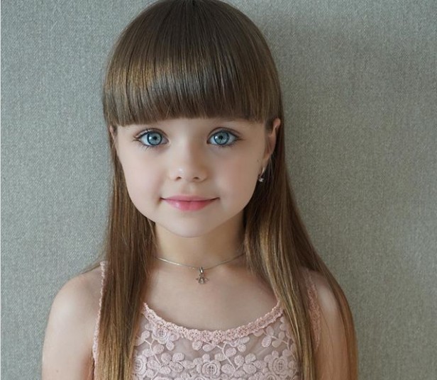 Porno video chet ellik ayolni paypoqda ushlab oldi