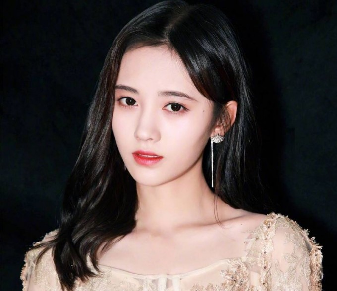 Oshpaz qizining oshxonasi serialidan jinsiy porno Uch kishilik anal porno