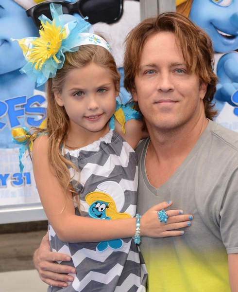 Yangi porno buzuqlar Yigit tasodifan qoshnisini sikdi