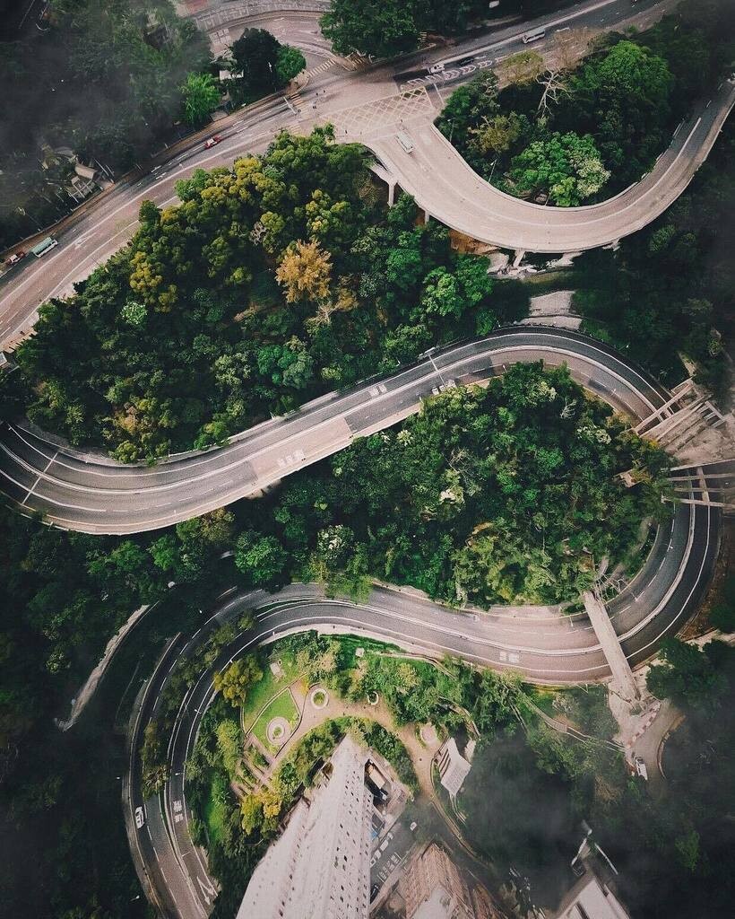 Butun oila ishtirokida onlayn porno tomosha qiling IPadda The Incident porno filmini tomosha qiling