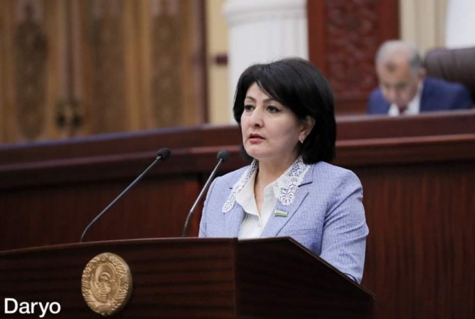 Jingalak uzun sochli porno aktyor Turkum boyicha porno jinsiy aloqa onlayn