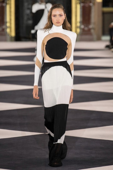 Qaysi ayolning mushukchasi kondalang boladi?