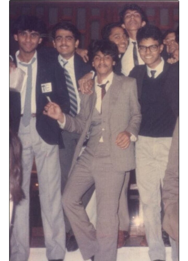 Qishloqdagi yalangoch qiz