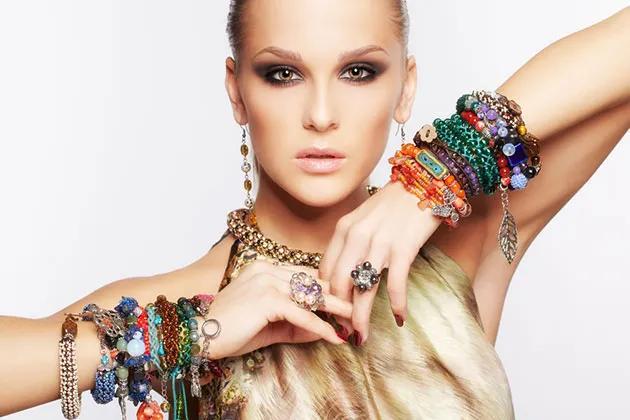 Osiyo kokraklarini soradi