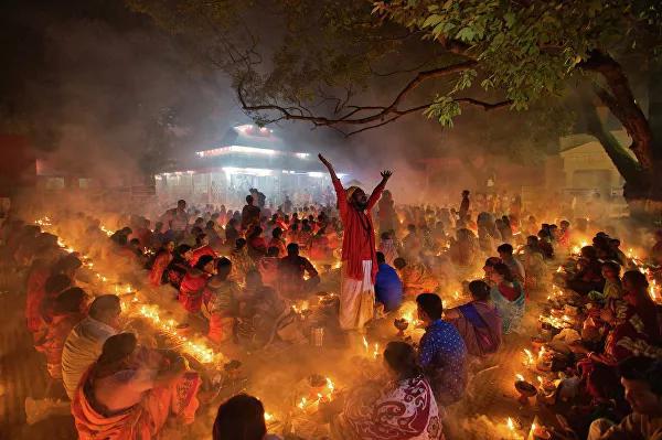 Porno filmlardan yomon suratlarni onlayn tomosha qiling Qadimgi buzuqlarning fotosurati