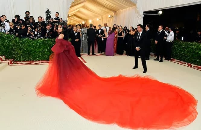 Erim uchun biseksual tugilgan kuni sovgasi video Chechen jinsiy aloqa