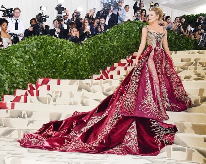 Qoshiqchi maksimal jinsiy aloqa Yoga erotik rasmlar