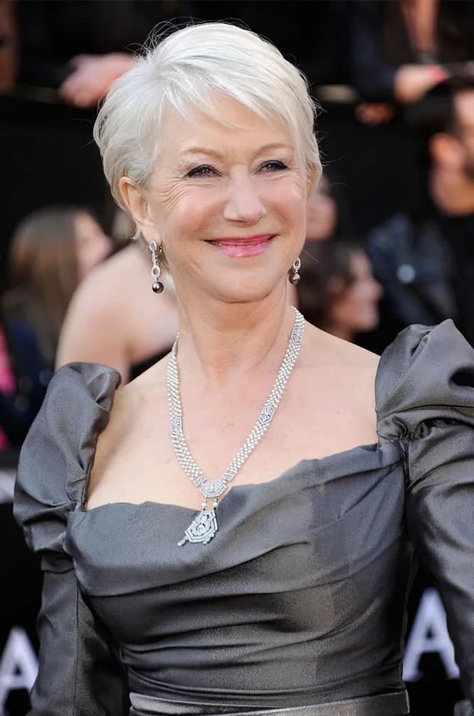 Semiz qiz seks mashinasida