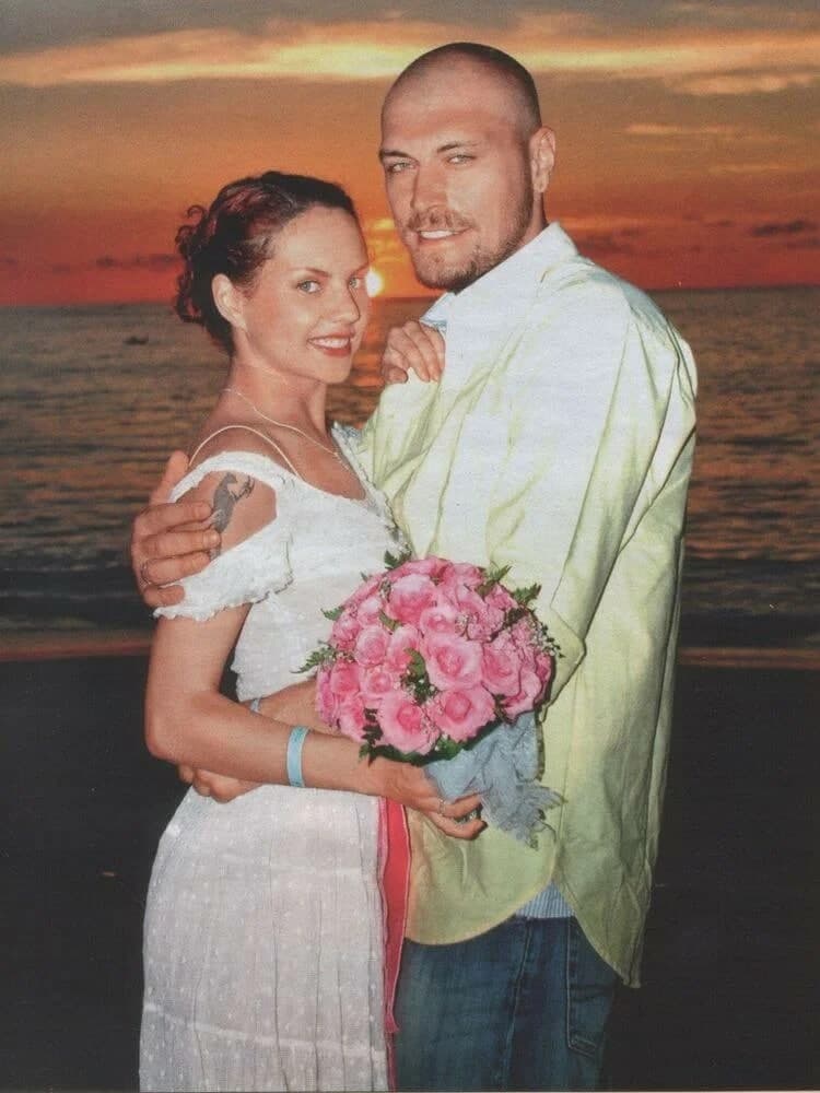 Nikol Aniston porno suratga oladi NDda ruscha uy qurilishi porno video