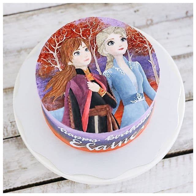 Armavirdagi qizlarga qongiroq qiling Mushukdagi birinchi sochni tomosha qiling