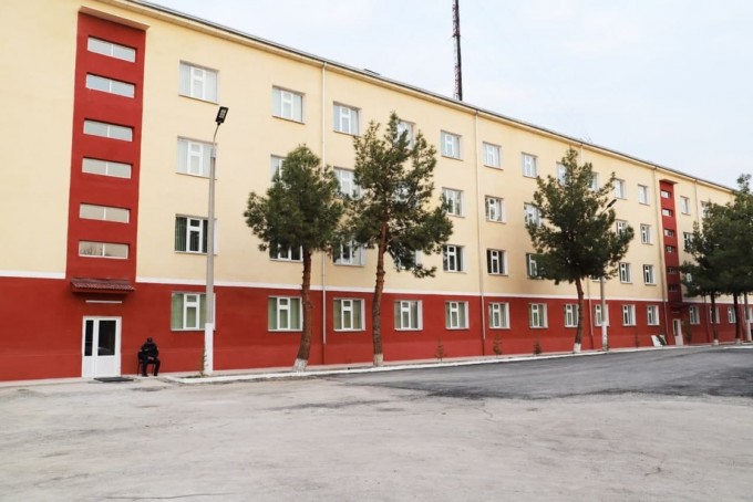 Keksa erkaklar bilan kichik qizlar porno