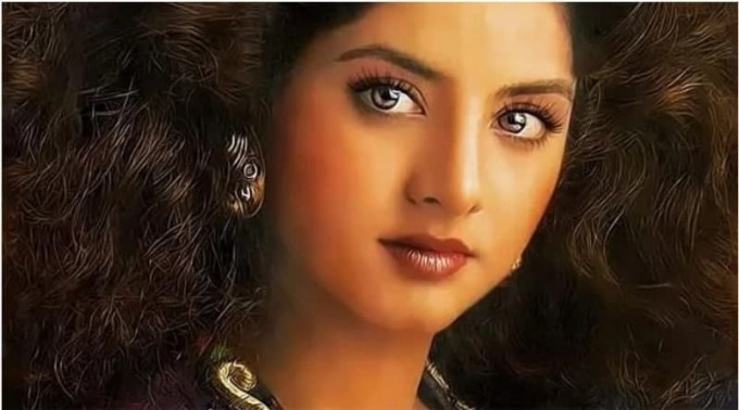 Qizlar yigitni mushuklarini yalashga majbur qiladi Naruto porno oyin buvi Tsunade