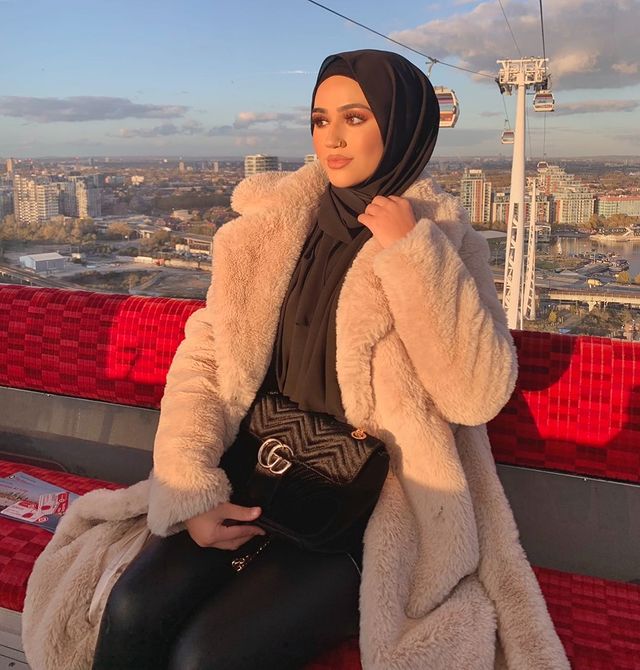 Qishloq atrofida yalangoch video