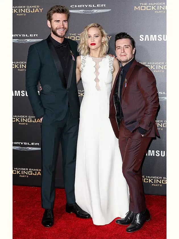 It jinsiy aloqa video Erkak qizning eshagini yalabdi