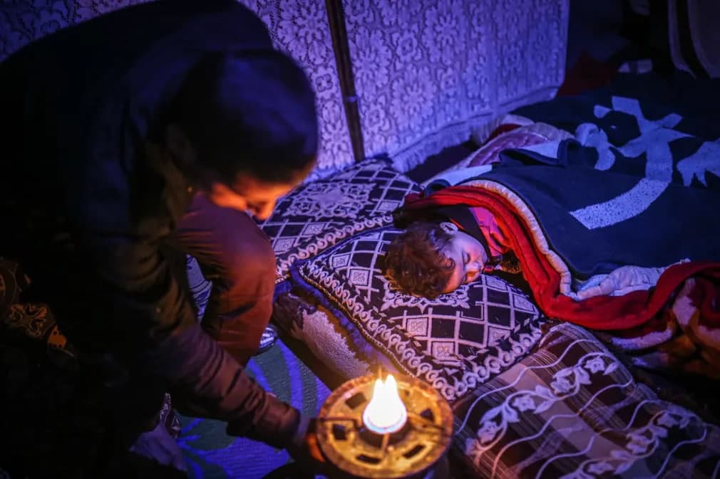 Jinsiy aloqadan keyin ayollar külotlarining yaqindan surati