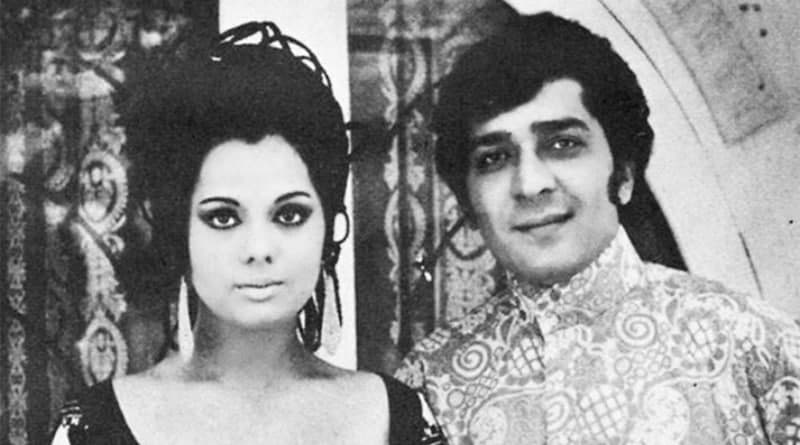 Ayollar kokrak bilan porno