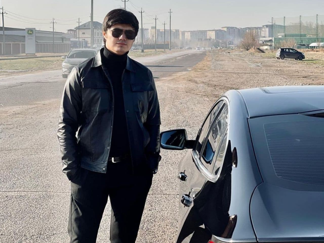 Praga kochalarida chexiyalik porno pikap rassomi