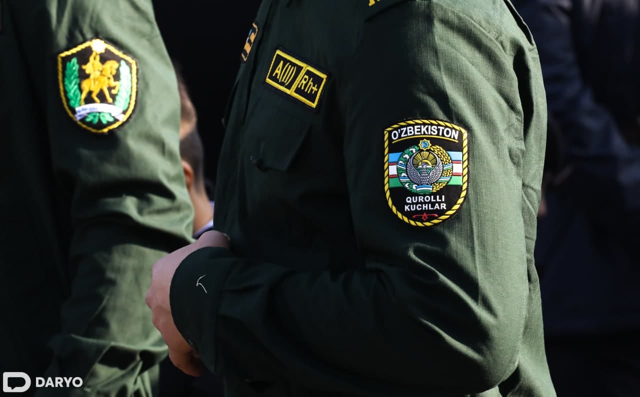 Porno buvi lanet eshak Ogizlarida onanizm qilayotgan tranniylarning pornosini tomosha qiling