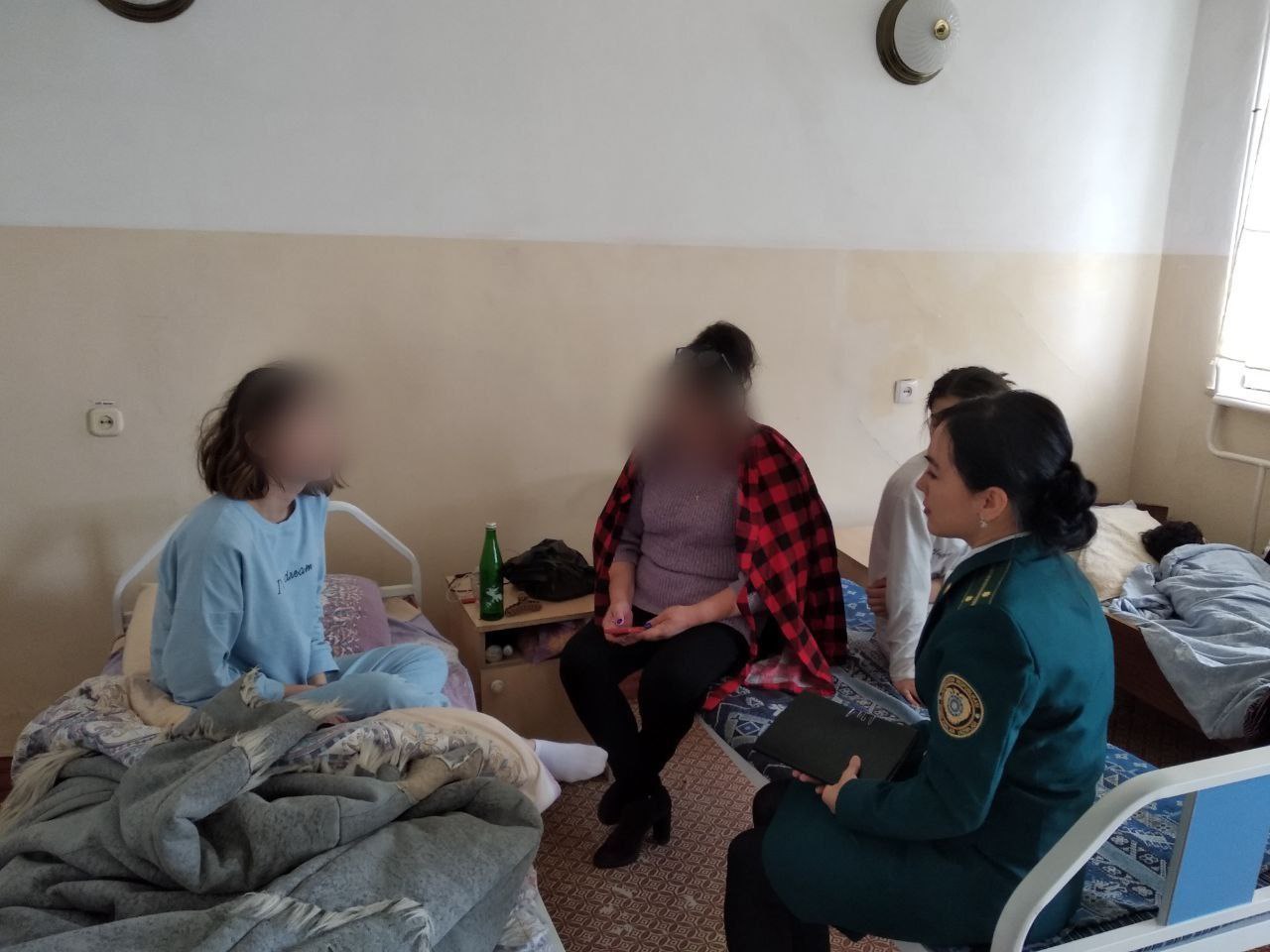 Labiya bilan Pezhnya sluts Seksual suratlar va eng seksual pozitsiyalar