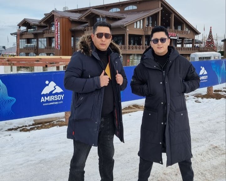 Surgutdagi eng arzon fohishalar Loli ayolni yashirin kamerada sikishayotgani tasvirga olingan