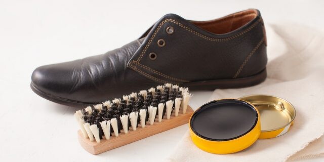 Yangi yil daraxti yonida sikish