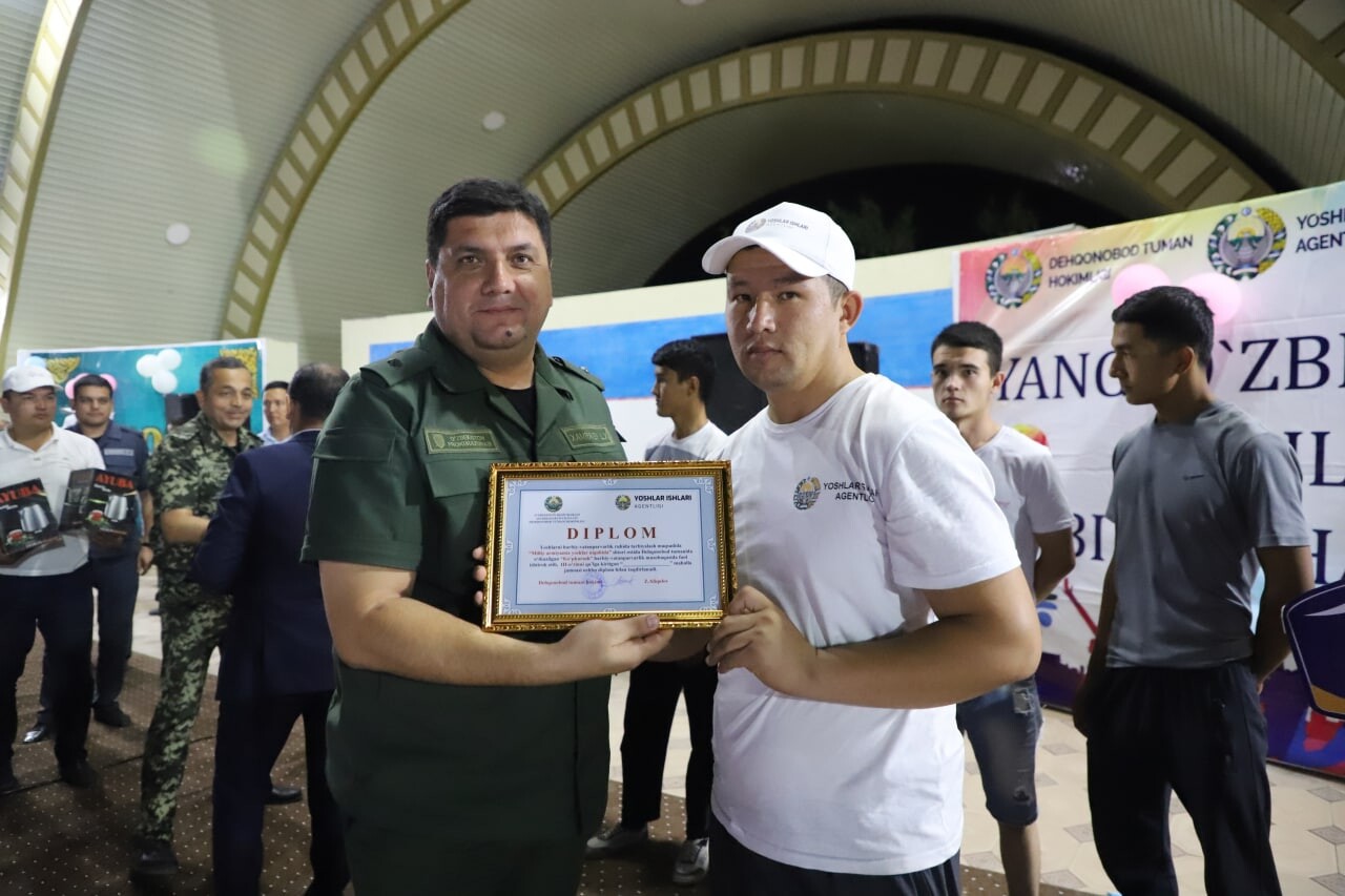 Foydali dostlar jiddiy munosabatlarga olib kelishi mumkin.