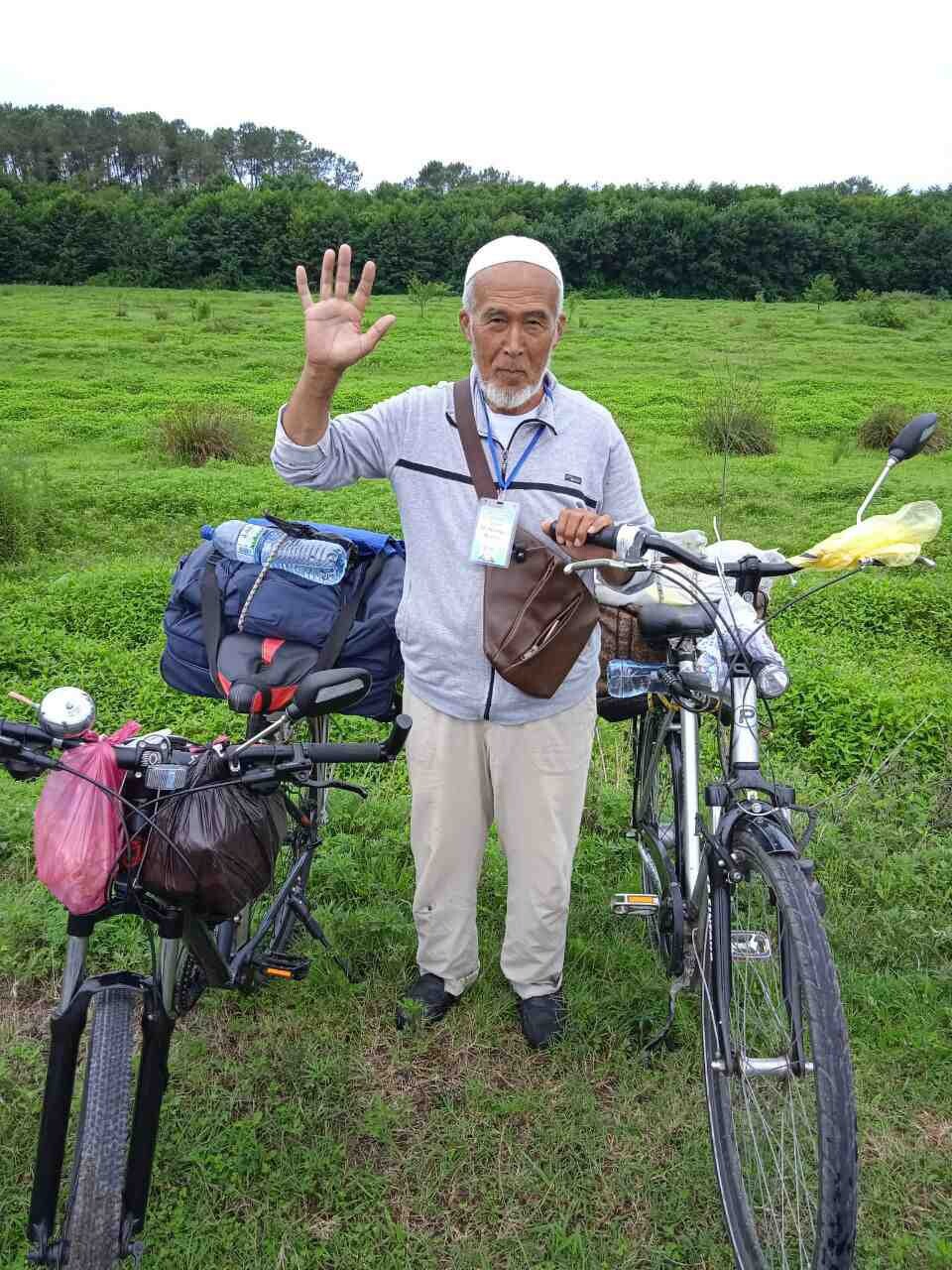 Banderas porno guruhi Boshqa rus erkaklarining xotinlarini sikishadi