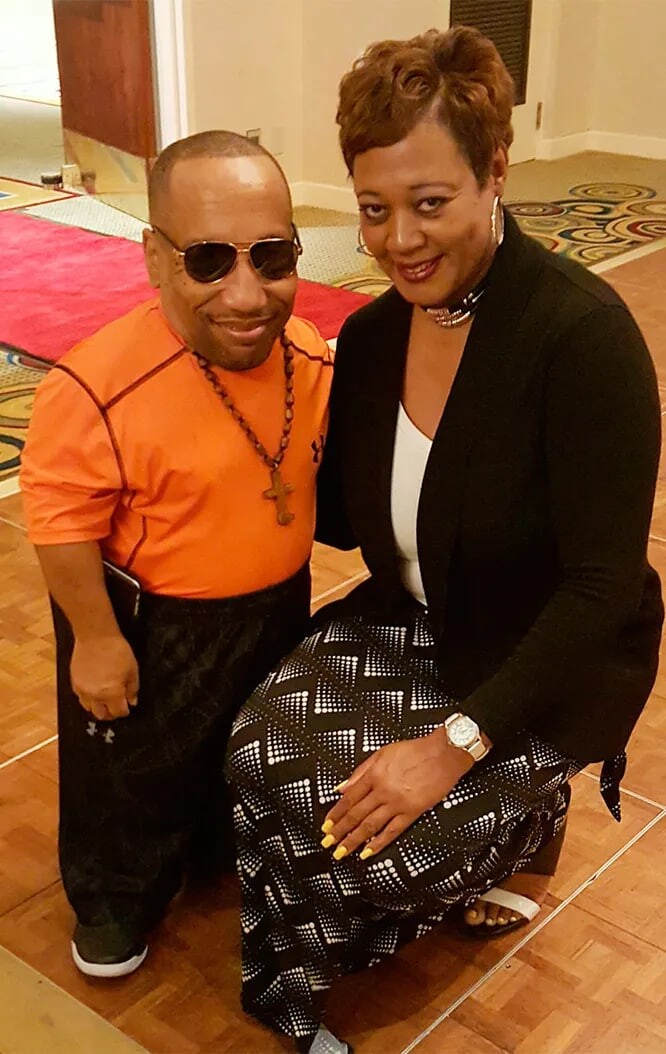 Osmir cuckold porno toplamida Blowjob