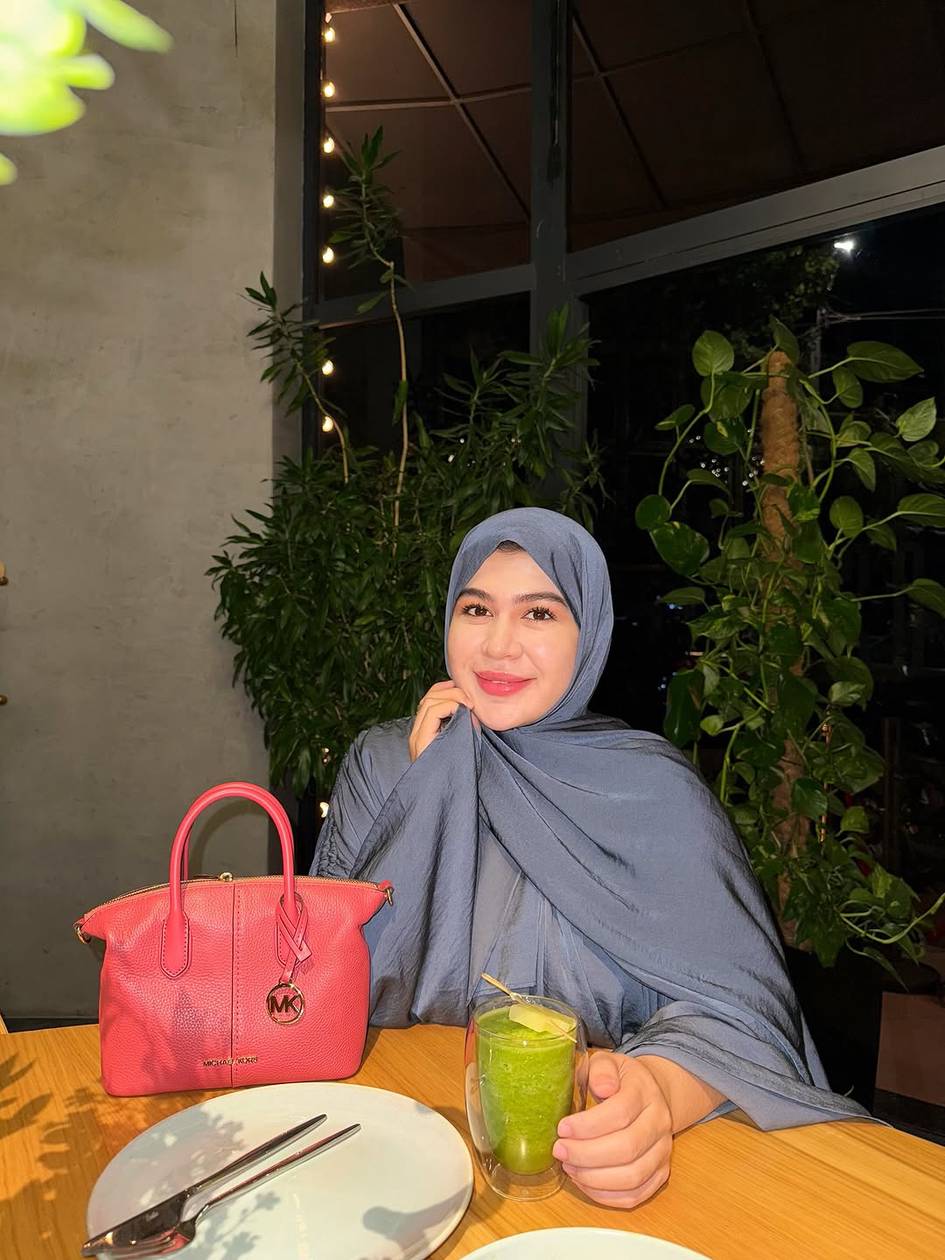 Erimning sikini sorish ruscha video