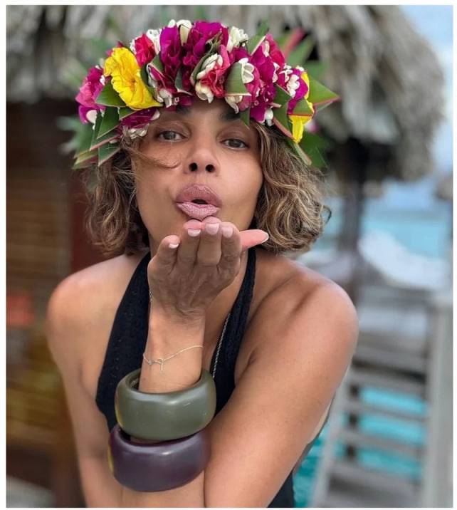 Yosh semiz ayollarning jinsiy aloqasi Rus pornosi: qoshni orgiyalar